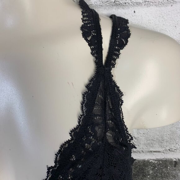Aerie Black Sheer Lace Padded Strappy Crisscross Back Lingerie Bralette - Picture 3 of 8